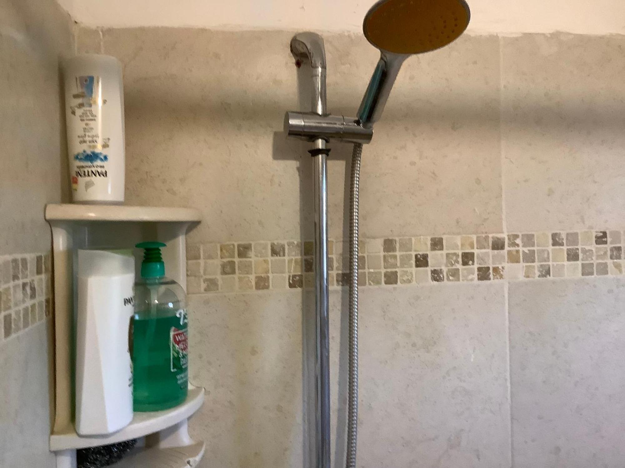 דירה יפיפיה! מיקום מעולה! אוניברסיטת בן גוריון, סורוקה, שוק, פארק! Beersheba Exterior foto
